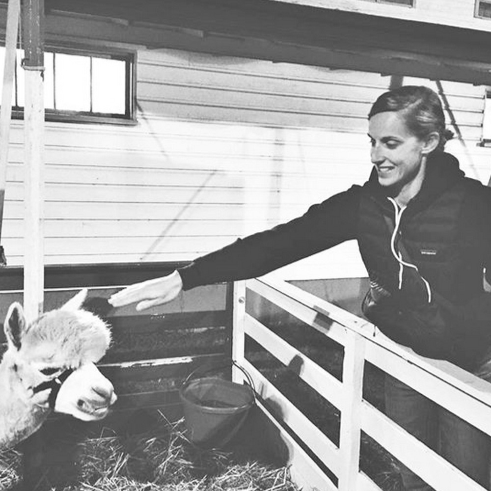 Meet your Posher, Monika